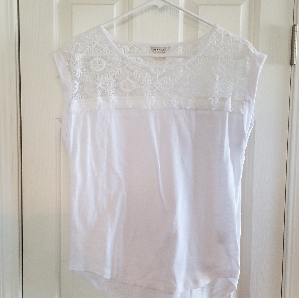 White Ariat Top with beautiful floral detailing